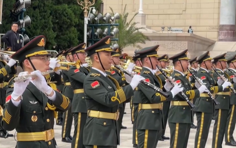 习总书记为赴华进行国事访问的普京举办欢迎会